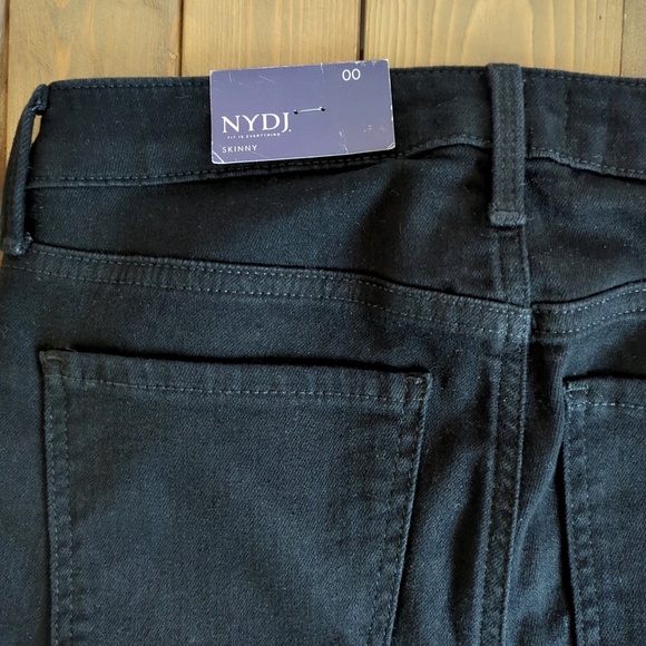 NYDJ Ami Skinny Black Jeans NWT - Picture 11 of 11